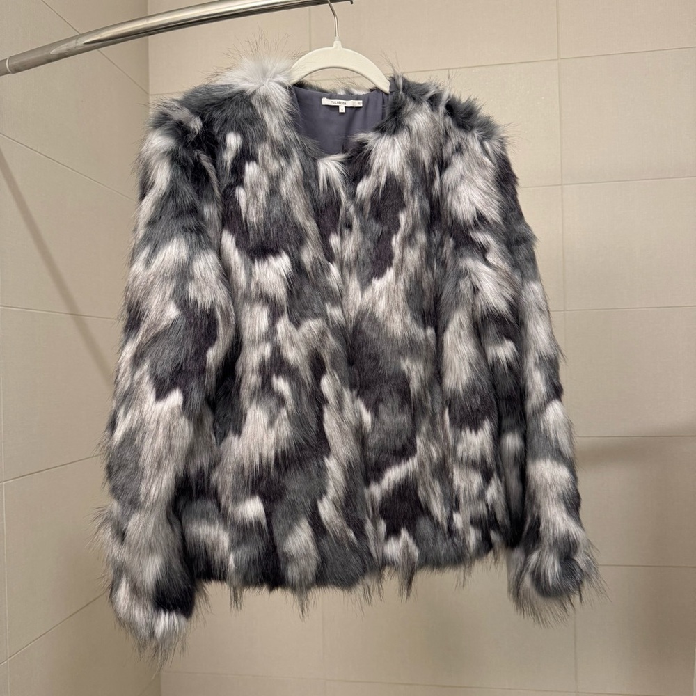 Tularosa x REVOLVE Avery Faux Fur Coat - Gray and Black